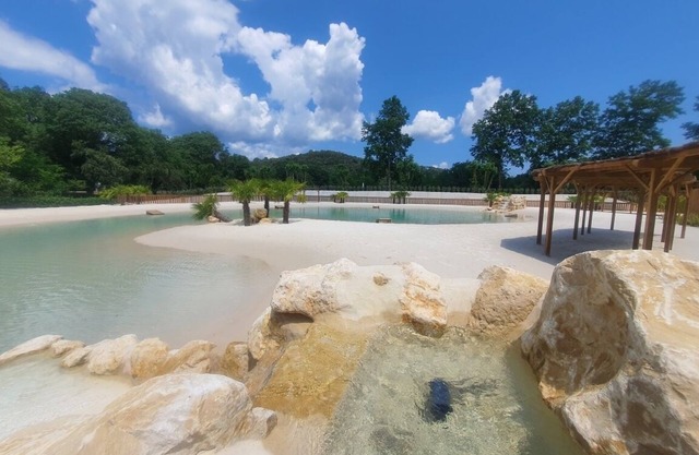 House with private pool up to 10 people