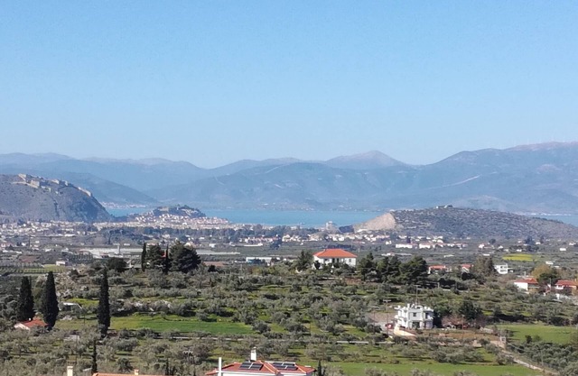 House with view in Nafplio 389184