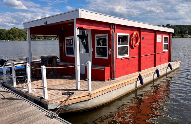 Houseboat 'BunBo 1060' with Lake View