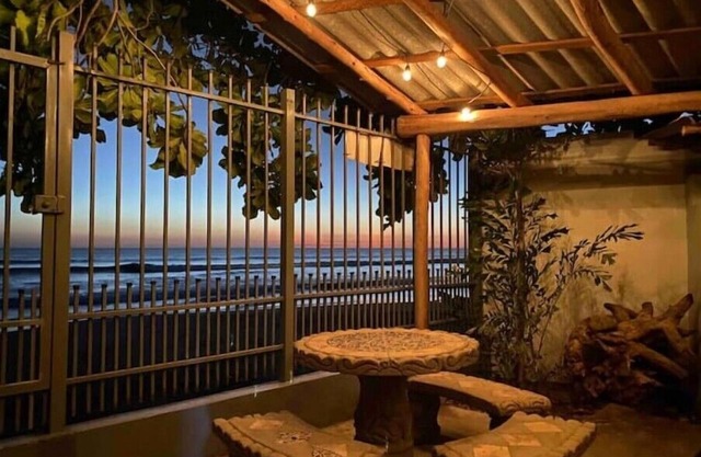 Huehuete Beach Oceanfront Casitas