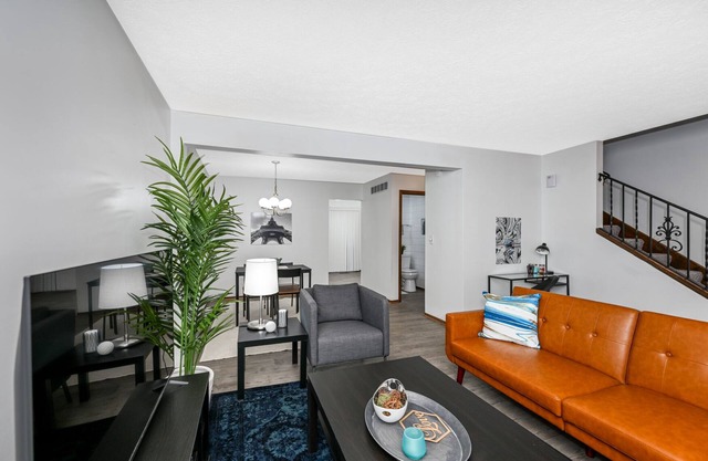 Huge 2bd - Haven for Travelers