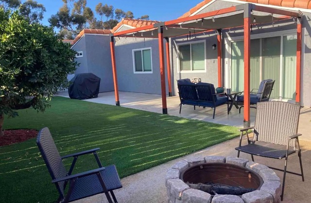 Huge 5 Bedroom San Diego Home! Near Imperial Beachnn