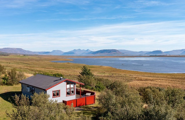 Hvalfjarðarsveit Cottage with Large Wooden Deck, Mountain View + Great Location