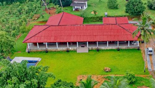 Hyden Villa