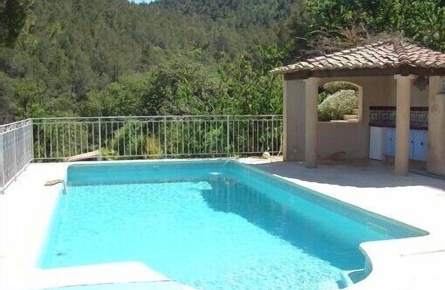 Hyeres, large villa: 7 bedrooms, lounge, pool, high comfort, ideal for a family