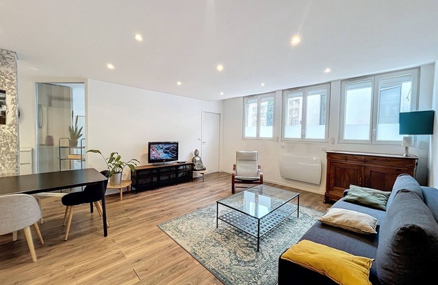 Hypercentre, Agréable T2 Style Loft , Fibre