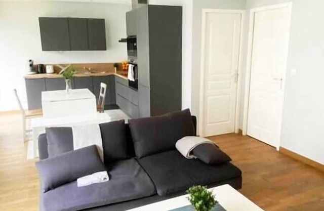 Hypercentre Maison Duplex Avec Jardin & Parking Privé