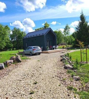 Idaraugu puhkemaja Saaremaa põhjarannikul