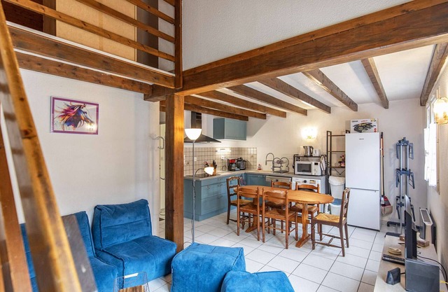 Ideal chalet in central Cauterets, 6-8 people, private parking