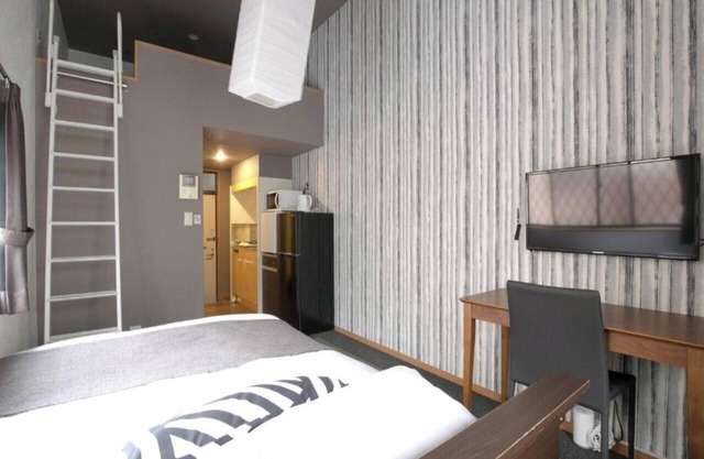 Ideal for longterm stays Desk and fixed internet/Fukuoka Fukuoka