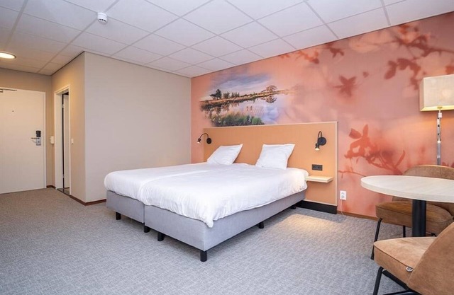 Ideal for Relaxing Stay! Free Parking, Close to Planetron Cinedome!