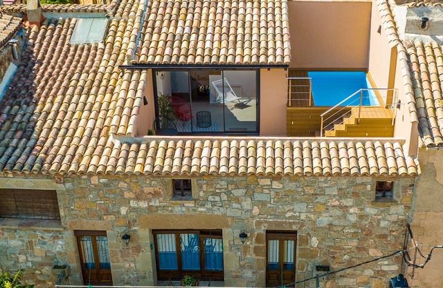 Ideal rural house for families, quiet and charming.