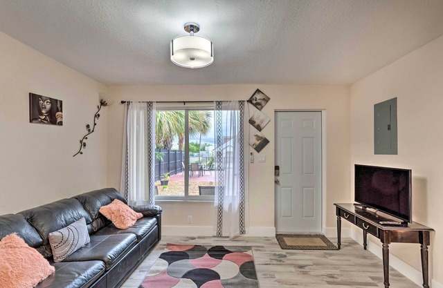 Ideally Located West Palm Beach Apartment!