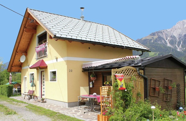 Idyllic Holiday Home in a beautiful location in Gail Valley