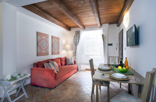 Il Borgo di Tresana Alessandro, free Wi-Fi, professional cleaning