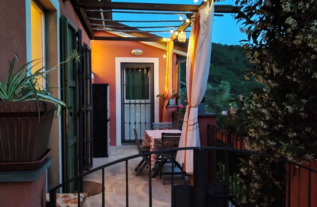 "Il Pettirosso"- countryside house near Lerici and 5Terre|Private parking, BBQ