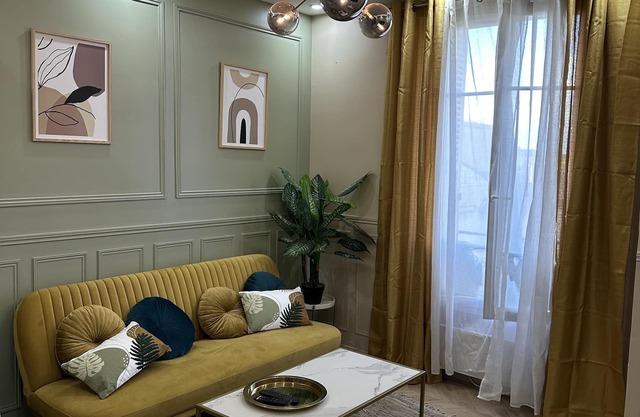 Imani - Spacious, chic apartment 15mins from Orly airport