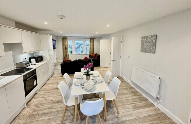 Immaculate 3Bed home/freeparking