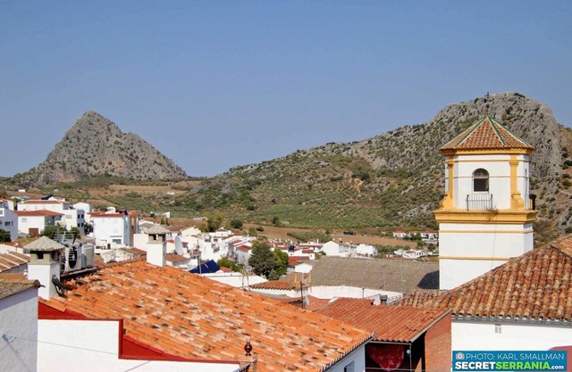 Immaculate House in Montejaque Sleeps 6