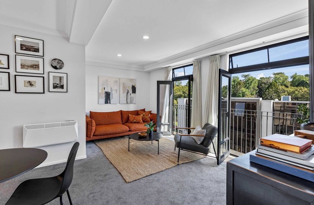 Immaculate Parnell apartment
