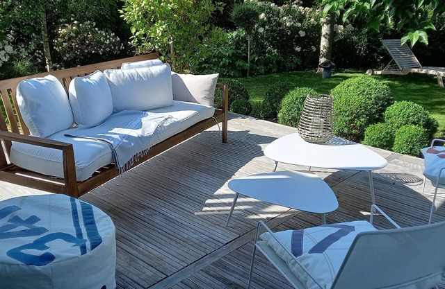 In Loctudy, splendid villa 300 meters from the beach, 4 spacious bedrooms.