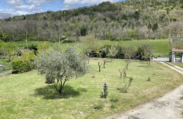 In the Green of Molise with Breathtaking Views, Equipped Kitchen and Wi-Fi!