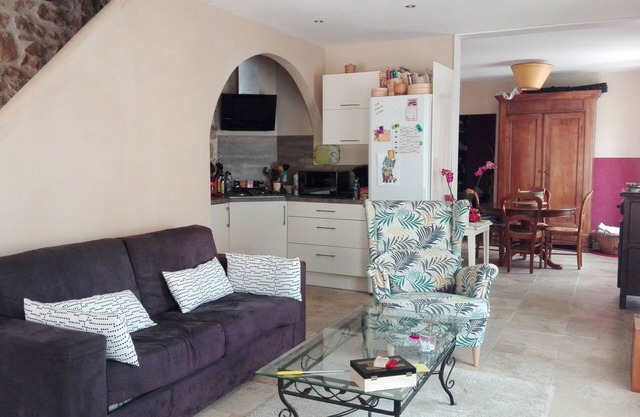 In the heart of Provence, near the verdon stone house of character