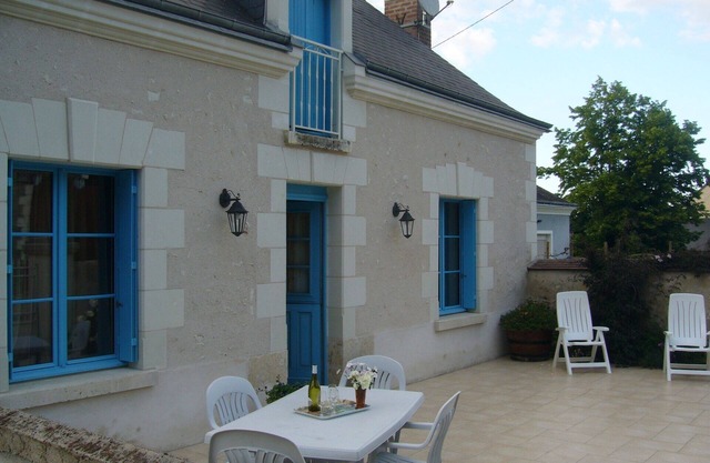 IN THE HEART OF THE LOIRE CASTLES, NEAR THE BEAUVAL ZOO