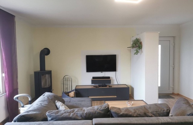 In two minutes in nature - with terrace, sauna and fire barbecue