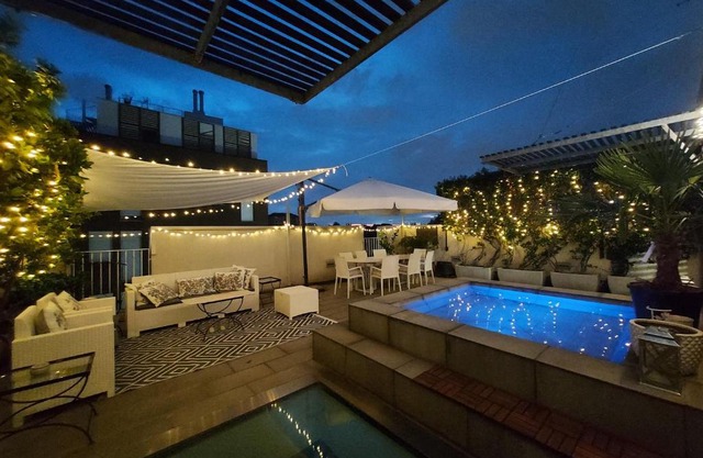 Incantevole super attico con terrazza e piscina