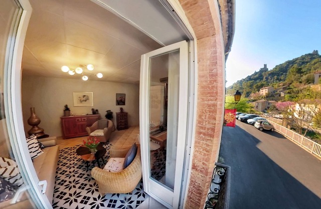 Incredible Lastours 3* apartment with riverside garden
