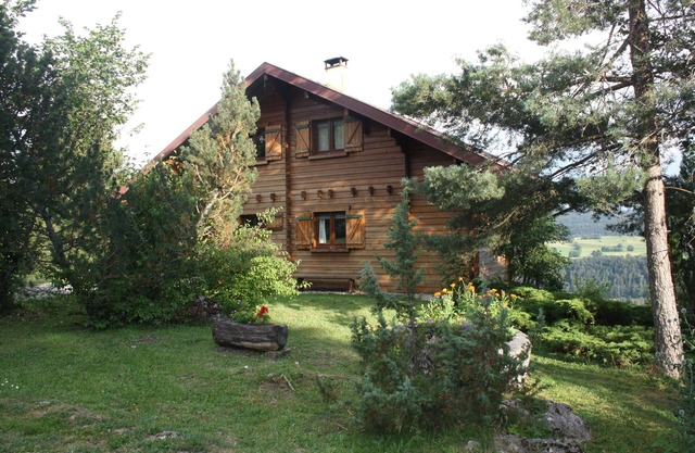 Independent charming chalet of 85 m2