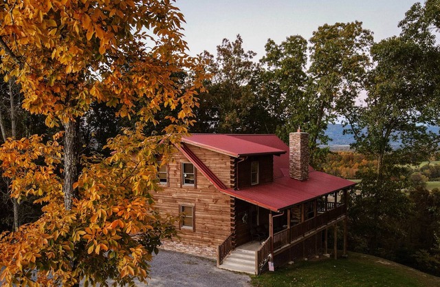 Indian Creek at Grandview Cottages