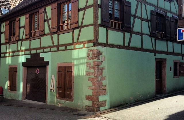 Individual Alsatian house of 135 m² with private garage.