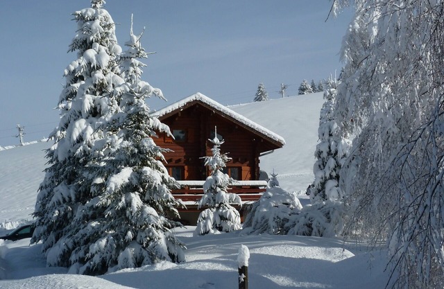 Individual chalet classified for 6 people maximum
