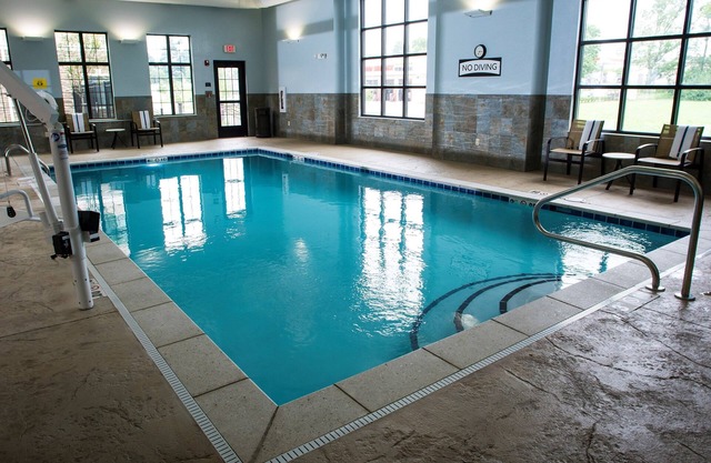 Indoor Pool | Gym | Near U of Kentucky