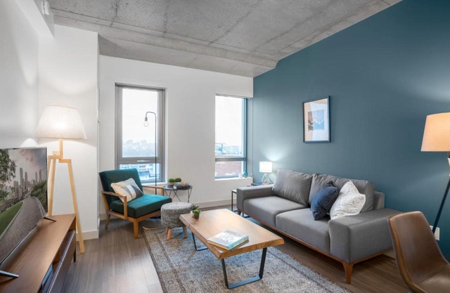 Industrial 1BR nr MIT w Gym Doorman Roof BOS-37