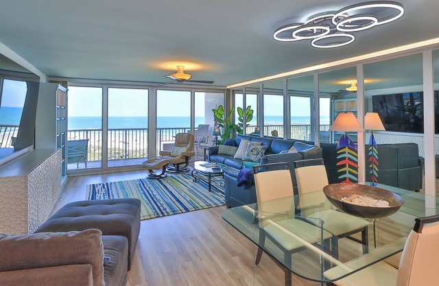 Inlet #1206- 2BD 2BA Picturesque Ocean Paradise