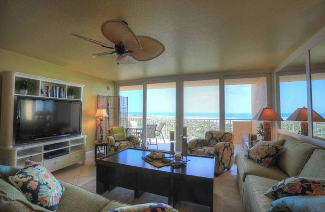 Inlet #604 Elegant remodeled 2BD 2BTH with beautiful ocean views