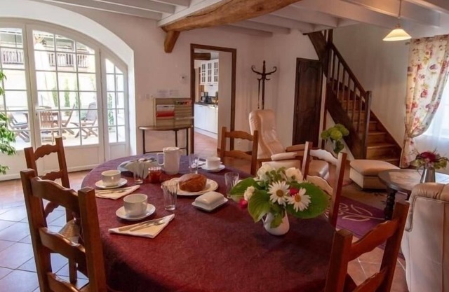 Inn Courcelles, 4 bedrooms, 8 people