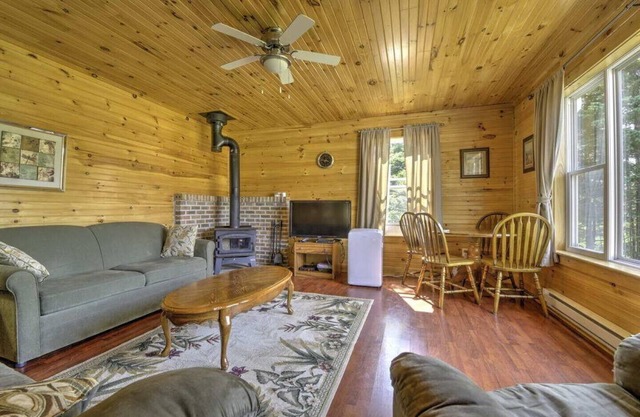Inn The Woods Cottages PEI - Cottage 1