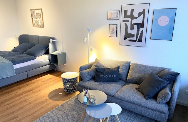 "InselRuhe Fehmarn" with balcony, sea view, WLAN, only 100 m to the beach