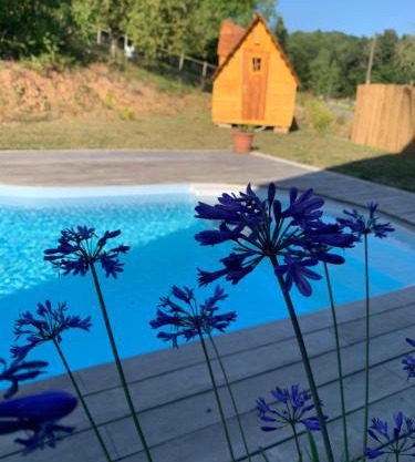Insolite avec piscine Au Bonheur Comtois