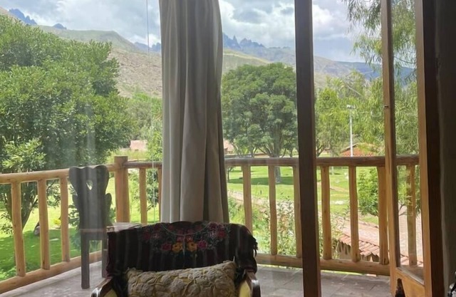 Inviting 10-Bed Villa in Urubamba, Cusco, Peru