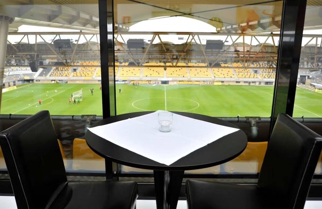 Inviting Hotel Stay w/Pitch Access in South Limburg - Stay at the Stadium