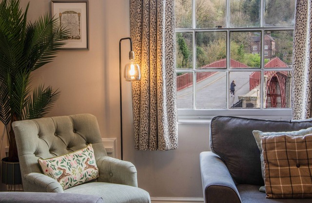 Ironmasters House - Overlooking The Iron Bridge