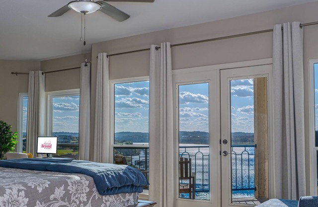 Island 3219 | 3 Bed, 2 Bath