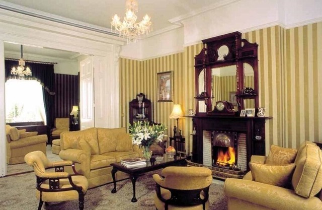 Ivyleigh House