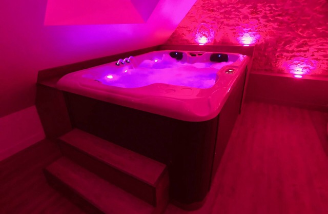 Jade Cupid Suite.