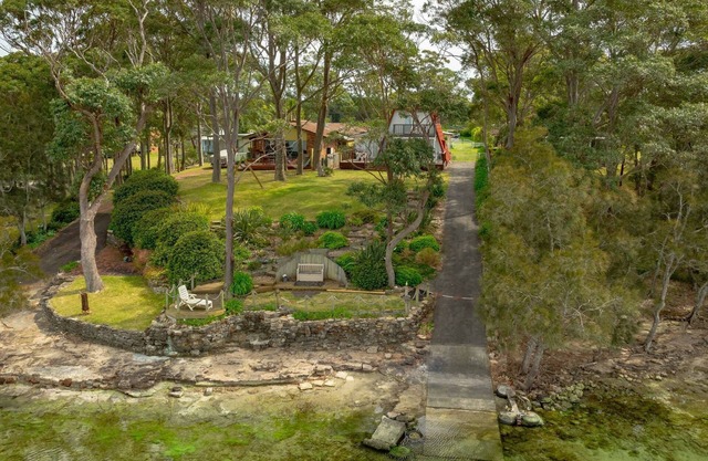 Jado on the Lake- House Jervis Bay